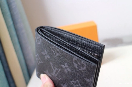 Affordable LOUIS VUITTON AMERIGO WALLET 0717